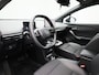 MG 4 Electric Luxury 64 kWh AUTOMAAT | CAMERA | NAVIGATIE | APPLE CARPLAY | HALF STOF-LEDEREN BEKLEDING | WINTERPAKKET | ELEKTRISCHE STOEL |