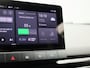 MG 4 Electric Luxury 64 kWh AUTOMAAT | CAMERA | NAVIGATIE | APPLE CARPLAY | HALF STOF-LEDEREN BEKLEDING | WINTERPAKKET | ELEKTRISCHE STOEL |
