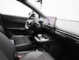 MG 4 Electric Luxury 64 kWh AUTOMAAT | CAMERA | NAVIGATIE | APPLE CARPLAY | HALF STOF-LEDEREN BEKLEDING | WINTERPAKKET | ELEKTRISCHE STOEL |