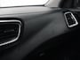 Kia Ceed 1.0 T-GDi DynamicPlusLine | Trekhaak | Stoel & stuurverwarming | Camera | Carplay | Navigatie | Climate control | Parkeerhulp | Cruise control | Half leder