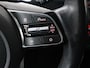 Kia Ceed 1.0 T-GDi DynamicPlusLine | Trekhaak | Stoel & stuurverwarming | Camera | Carplay | Navigatie | Climate control | Parkeerhulp | Cruise control | Half leder