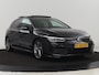 Volkswagen Golf 1.5 TSI R-Line | Panoramadak | Carplay | Sportstoelen | Navigatie | Adaptive cruise | Parkeerhulp | File Assistent | Full LED