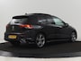 Volkswagen Golf 1.5 TSI R-Line | Panoramadak | Carplay | Sportstoelen | Navigatie | Adaptive cruise | Parkeerhulp | File Assistent | Full LED