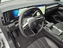 Renault Austral 1.3 mild hybrid 160 X-Tronic techno / Trekgewicht 1800 KG / Stoelverwarming / elektrisch verstelbare stoel / verwarmbaar stuur / verwarmbare voorruit / elektrische achterklep / keyless entry / adaptieve cruise control / LED koplampen / draadloze oplader / 19” lichtmetalen velgen / achteruitrijcamera / navigatie / climate control