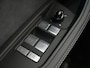 Audi Q8 e-tron 55 quattro S Edition Competition 115 kWh | Panoramadak | Trekhaak | Luchtvering | Adaptieve cruise control | LED koplampen | Achteruitrijcamera | Grootlichtassistent | Stoelverwarming |