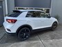 Volkswagen T-Roc 1.5 TSI 150pk DSG Sport Business Panorama Virtual Cockpit Navigatie Stoelverwarming Camera