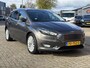 Ford Focus Wagon 1.0 Titanium / Allseason Banden / Trekhaak / Airco / Parkeersensoren Voor + Achter /