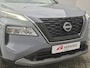 Nissan X-Trail 1.5 e-Power Tekna Automaat / HUD / Glazen schuif- en kanteldak / Elektrische achterklep / Stuur-, Stoel en Achterbank verwarming / Rondomzicht camera / Adaptief CC / Apple Carplay Android Auto / Voorruit verwarming /