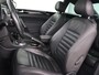 Volkswagen Beetle 2.0 TSI Sport | Panoramadak | Leder | Stoelverwarming | Fender Sound | Navigatie | Parkeerhulp | 19'' | Climate control | Bluetooth | Cruise control | Sportstoelen