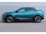 Peugeot E-3008 73KWH GT AVANTAGE 214PK / NAVI / LEDER / CLIMA / FULL-LED / 20" LMV / KEYLESS / WARMTEPOMP / ALCANTARA / 360° CAMERA / ADAPT. CRUISECONTROL / WINTERPAKKET / NIEUWSTAAT !!