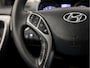 Hyundai i30 Wagon 1.6 GDI Sport (NAVIGATIE, CLIMATE, CAMERA, SPORTSTOELEN, PARKEERSENSOREN, LM VELGEN, GETINT GLAS, CRUISE, NIEUWSTAAT)