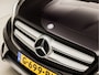 Mercedes-Benz GLA 200 AMG Sport 157Pk Automaat (NAVIGATIE, CLIMATE, LEDER/ALCANTARA, STOELVERWARMING, SPORTSTOELEN, LED KOPLAMPEN, PARKEERSENSOREN, NIEUWE APK, NIEUWSTAAT)