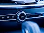 Volvo S60 2.0 B4 R-Design | Schuif/ Kantel Dak | Trekhaak elek. | Harman & Kardon | Adaptieve LED Koplampen | Stoelverwarming | Stuurwiel Verwarmd | Privacy Glas | Camera | Adaptieve Cruise Control | Origineel NL | Eerste Eigenaar | BTW Auto |