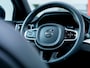 Volvo S60 2.0 B4 R-Design | Schuif/ Kantel Dak | Trekhaak elek. | Harman & Kardon | Adaptieve LED Koplampen | Stoelverwarming | Stuurwiel Verwarmd | Privacy Glas | Camera | Adaptieve Cruise Control | Origineel NL | Eerste Eigenaar | BTW Auto |