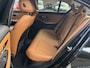 BMW 3-Serie 320e BUSINESS+ EDITION LEDER/CAMERA/TREKHAAK