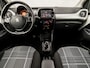 Peugeot 108 1.0 e-VTi Sport Automaat (CAMERA, LM VELGEN, SPORTSTOELEN, GETINT GLAS, BLUETOOTH, MULTIFUNCTIONEEL STUURWIEL, NIEUWE APK, NIEUWSTAAT)
