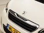 Peugeot 108 1.0 e-VTi Sport Automaat (CAMERA, LM VELGEN, SPORTSTOELEN, GETINT GLAS, BLUETOOTH, MULTIFUNCTIONEEL STUURWIEL, NIEUWE APK, NIEUWSTAAT)