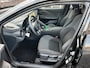 Toyota C-HR 1.8 HYBRID 140 DYNAMIC ALL-SEASON STOEL/STUURVERW NAVI PARK-SENSOREN ELEK-ACHTERKLEP BLIND-SPOT DRAADLOOS-LADEN APPLE/ANDROID