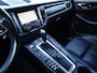 Porsche Macan 3.6 Turbo 400PK | Luchtvering | Pano | 21" | Stoelventilatie-/verwarming