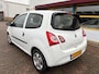 Renault Twingo 1.2 16V Parisienne AIRCO APK T/M 2-12-2026