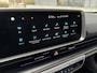 Hyundai Ioniq 6 Lounge 77.4 kWh | Lichte lederen bekleding | Warmtepomp & V2L | Geïntegreerde navigatie | Apple Carplay & Android Auto | Adaptieve Cruisecontrol | Camera | Warmtepomp | Stoel & stuur verwarming | Premium audio BOSE |