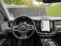 Volvo XC60 2.0 T8 Twin Engine AWD Inscription B&W luchtvering