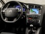 Citroën C4 1.2 PureTech Exclusive (NAVIGATIE, PARELMOER, CLIMATE, CRUISE, BLUETOOTH, GETINT GLAS, SPORTSTOELEN, NIEUWE APK, NIEUWSTAAT)
