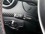 Mercedes-Benz A-klasse 180 AMG Sport Automaat (PANORAMADAK, NAVIGATIE, PARKEERSENSOREN, SPORTSTOELEN)
