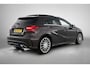 Mercedes-Benz A-klasse 180 AMG Sport Automaat (PANORAMADAK, NAVIGATIE, PARKEERSENSOREN, SPORTSTOELEN)