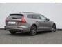 Volvo V60 T6 340PK Automaat Recharge AWD Inscription / Panoramadak / BLIS / Parkeersensoren met camera / Elektrische achterklep / Stoel - en stuurwielverwarming / Getint glas / Adaptieve cruise control