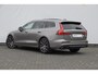 Volvo V60 T6 340PK Automaat Recharge AWD Inscription / Panoramadak / BLIS / Parkeersensoren met camera / Elektrische achterklep / Stoel - en stuurwielverwarming / Getint glas / Adaptieve cruise control