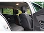Renault Megane 1.6 Parisienne E85 Nieuwe Distribtie | Navi | Clima | Cruise | PDC voor en achter | 17" | Trekhaak
