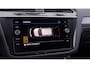 Volkswagen Tiguan 1.5 TSI 150pk DSG R-Line Business+ | Trekhaak | Panoramadak | Stoelverwarming
