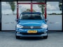 Volkswagen Touran 1.4 TSI Highline 7 Persoons | Adaptive LED | Navigatie | Stoelverwarming | Climate Control | Adaptive Cruise Control | Velours Bekleed | ErgoActive Seats | Massage Stoel | Apple Carplay | Android Auto |