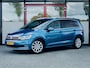 Volkswagen Touran 1.4 TSI Highline 7 Persoons | Adaptive LED | Navigatie | Stoelverwarming | Climate Control | Adaptive Cruise Control | Velours Bekleed | ErgoActive Seats | Massage Stoel | Apple Carplay | Android Auto |