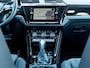 Volkswagen Touran 1.4 TSI Highline 7 Persoons | Adaptive LED | Navigatie | Stoelverwarming | Climate Control | Adaptive Cruise Control | Velours Bekleed | ErgoActive Seats | Massage Stoel | Apple Carplay | Android Auto |