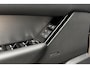 Land Rover Range Rover Velar 2.0 I4 Turbo AWD R-Dynamic SE | Panoramadak | Memory Seats | Stoelverwarming | Dealer onderhouden |