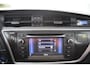 Toyota Auris 1.8 Hybrid Aspiration Clima/Cruise/Camera/Navi/Bluetooth/PDC/LED/RadioCD/15"LM/Dealeronderhouden/APK:06-07-2026