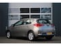 Toyota Auris 1.8 Hybrid Aspiration Clima/Cruise/Camera/Navi/Bluetooth/PDC/LED/RadioCD/15"LM/Dealeronderhouden/APK:06-07-2026