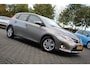 Toyota Auris 1.8 Hybrid Aspiration Clima/Cruise/Camera/Navi/Bluetooth/PDC/LED/RadioCD/15"LM/Dealeronderhouden/APK:06-07-2026