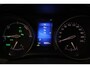 Toyota C-HR 1.8 Hybrid Dynamic | Trekhaak | Navigatie | Dodehoek detectie | Stoel-/stuurverwarming | Parkeersensoren voor/achter | Adaptive Cruise | Clima | Keyless | 18 inch