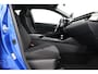 Toyota C-HR 1.8 Hybrid Dynamic | Trekhaak | Navigatie | Dodehoek detectie | Stoel-/stuurverwarming | Parkeersensoren voor/achter | Adaptive Cruise | Clima | Keyless | 18 inch