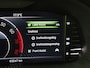 Skoda Kamiq 1.0TSI/110PK Business Edition · Apple/Android Car Play  · Stoelverwarming · Parkeersensoren · Trekhaak