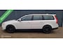 Volvo V70 2.0D Kinetic Trekhaak/PDC/VERWARMDE STOELEN