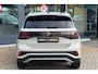 Volkswagen T-Cross 1.0 TSI R-Line Business | Stoelverwarming | Navigatie | Ad. cruise control |