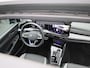 Volkswagen Golf 1.5 eHybrid GTE 272 PK | Volledig Lederen Stoelen | Panoramadak | Plug-In | Sport Pakket | 18 Inch Lichtmetaal | Navigatie | Head-Updisplay | Trekhaak Inklapbaar | Digital Cockpit Pro | Keyless | Stoelverwarming | Black Style Pakket | Stuurwielverwarming