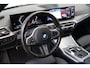 BMW 3-Serie Touring 330i M-Sport | Adap. Cruise | Widescreen | Stoelverwarming | Camera | Climate Control | Navigatie | Carplay | 20''