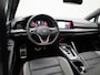 Volkswagen Golf 2.0 TSI GTI Clubsport 300 PK | Automaat | Leder | Panorama Dak | LED Matrix | Stoelverwarming | Stuurwielverwarming | Keyless | Digitale Cockpit Pro | Navigatie | Achteruitrijcamera