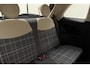Fiat 500 1.2 Lounge | Navigatie | Panoramadak | Airco | Lichtmetalen velgen | Weinig kilometers | Parkeersensoren | DAB Radio