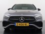 Mercedes-Benz A-klasse 250 e AMG Line | Panorama - Schuifdak | Trekhaak Wegklapbaar | Verwarmd Stuurwiel | Smartphone Integratie | Dodehoekl Assistent | Night Pakket | Klasse 3 Alarm